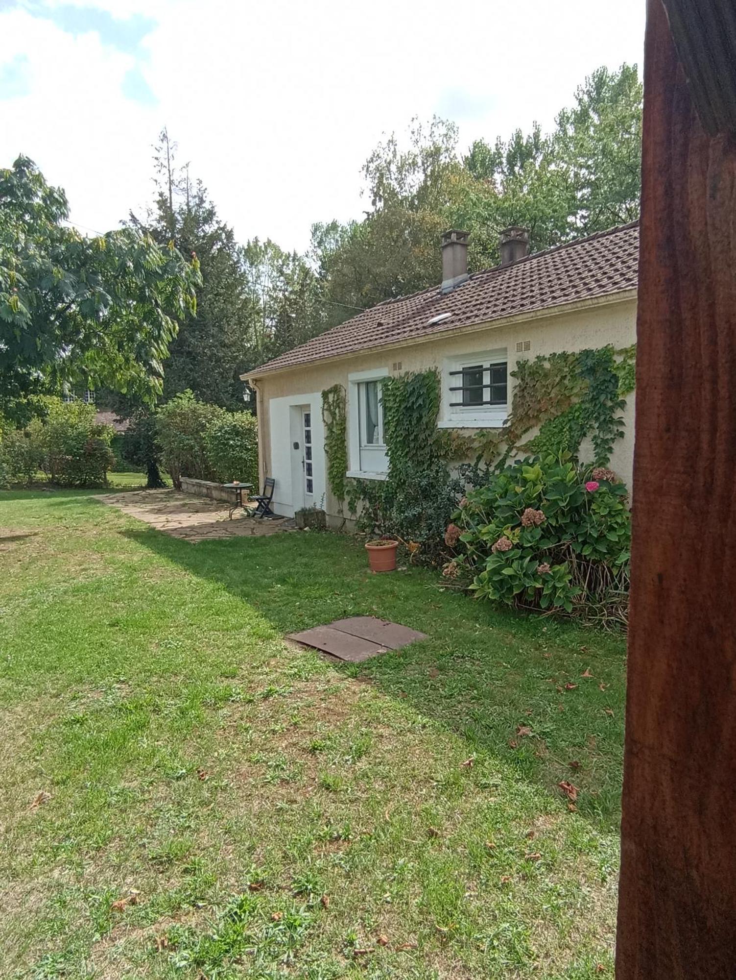 Maison De Village En Bord De Riviere Narcy Екстер'єр фото